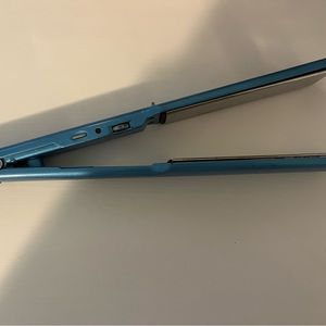 Babyliss straightener